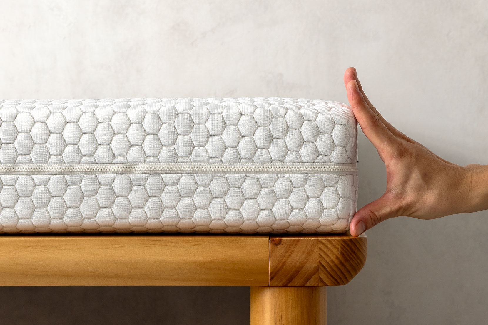 マットレスの厚さ