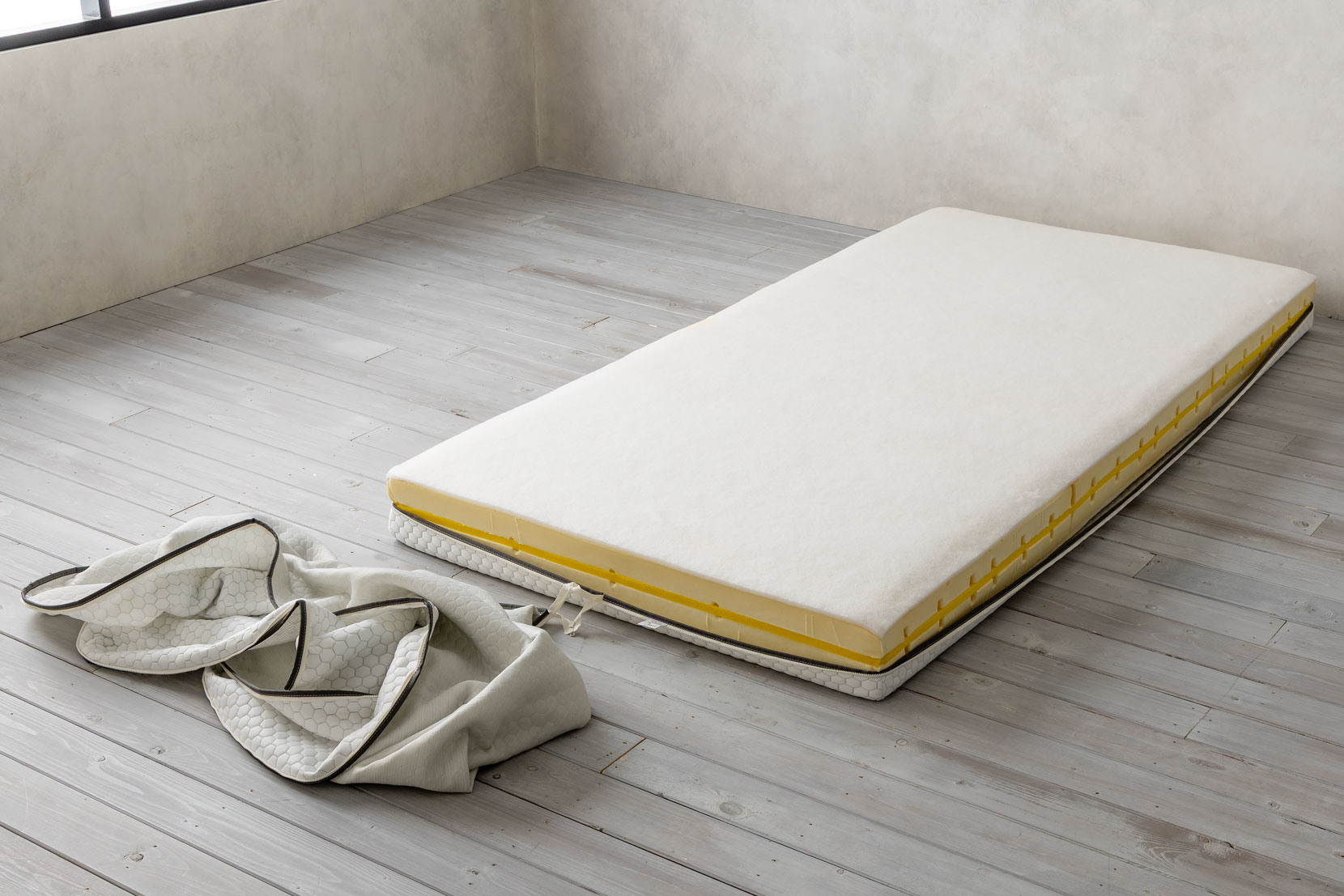 カバーを開けたところ