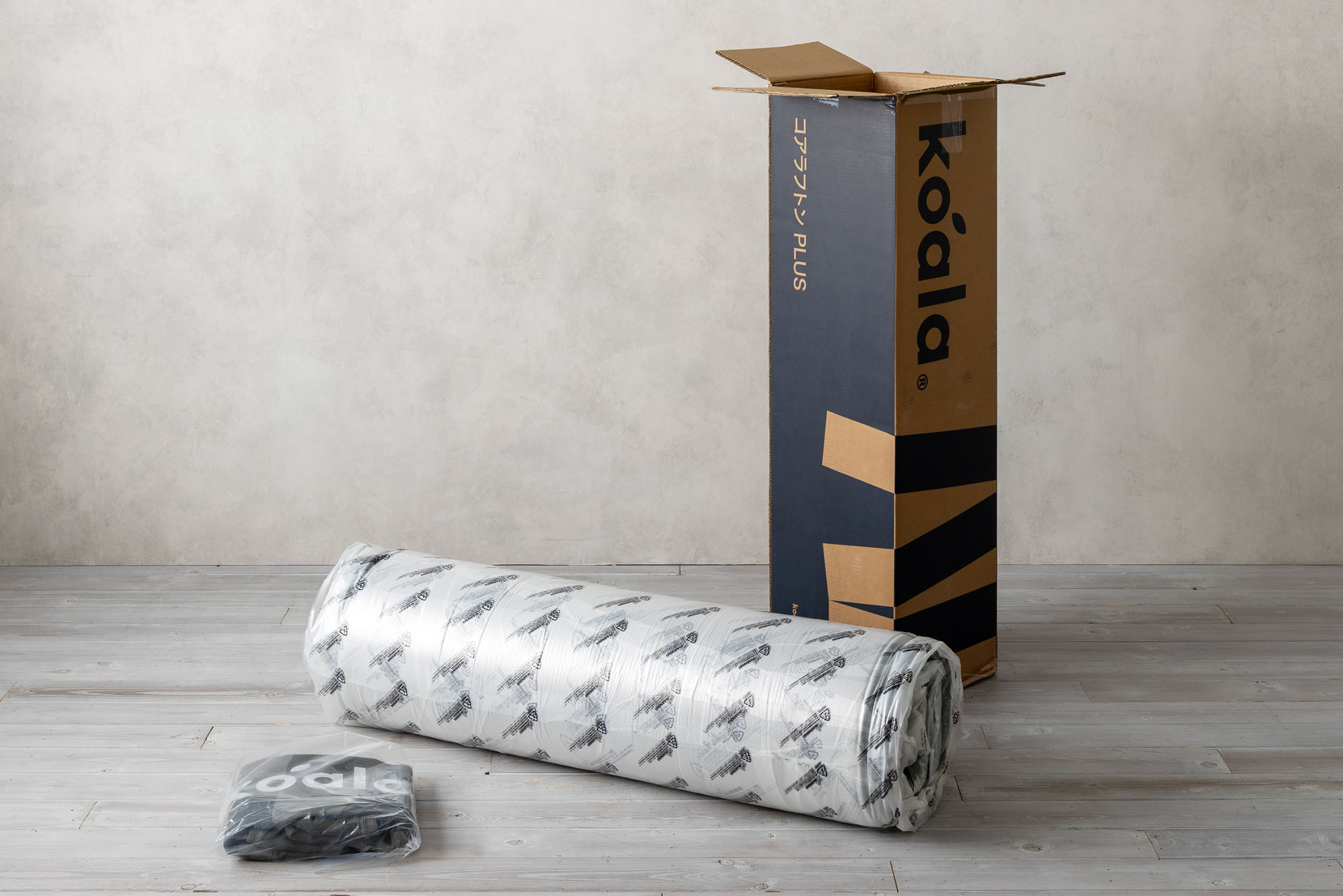 マットレス本体と保管ケース