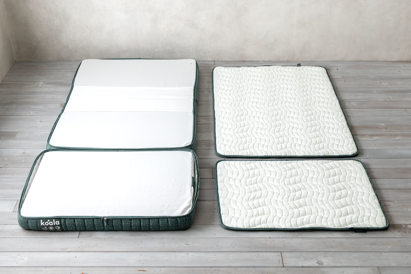 マットレスとリバーシブルカバー