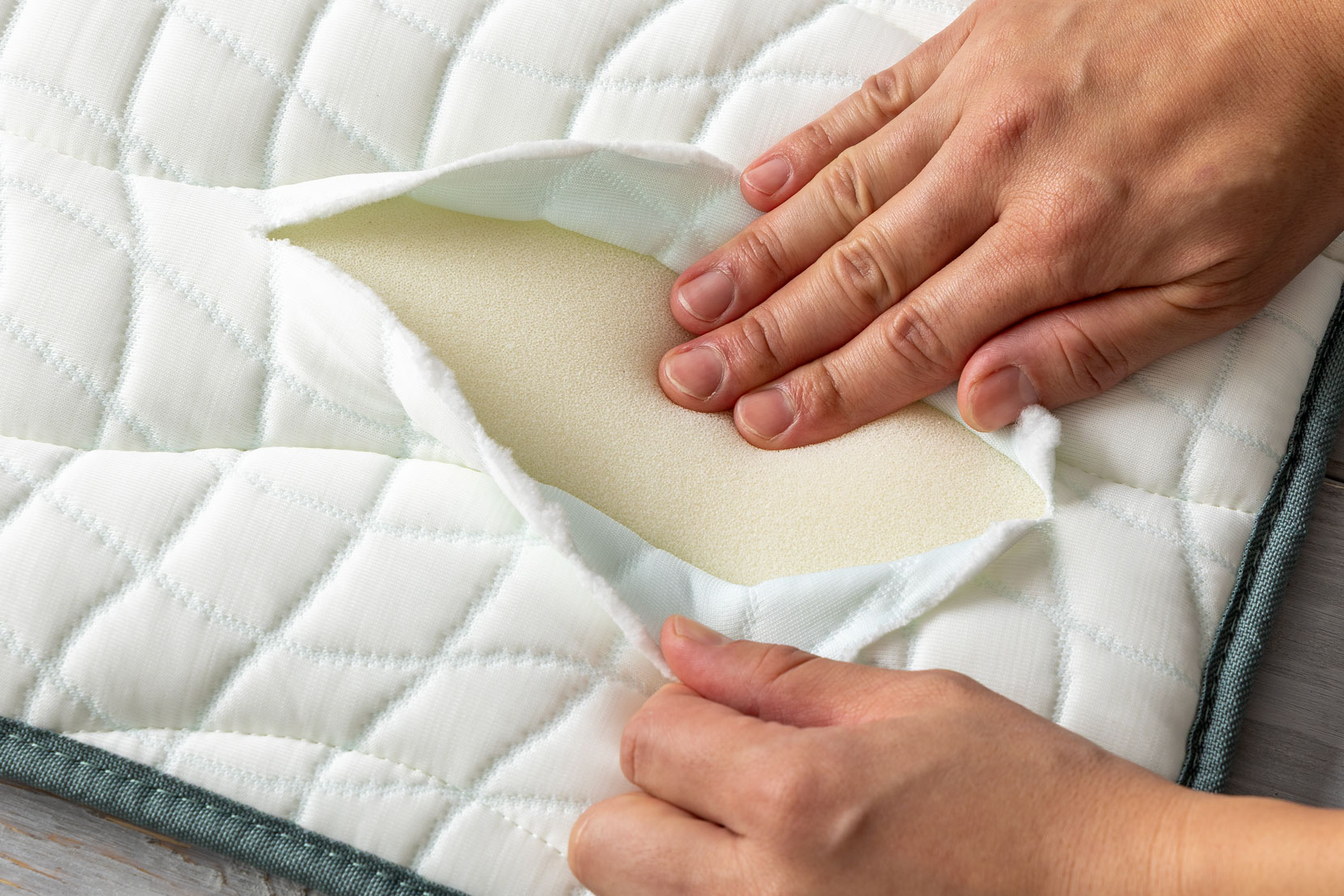 ウレタンフォーム