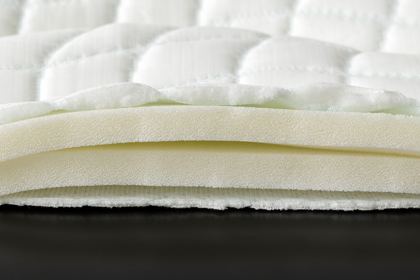 リバーシブルカバーの断面