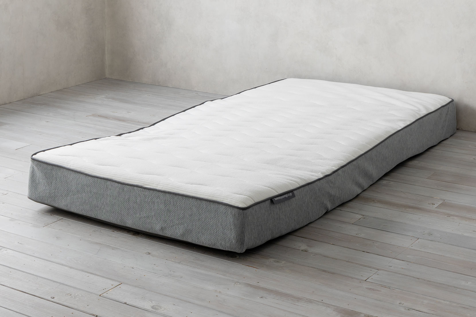 開封直後の雲のやすらぎプレミアム マットレスⅡ