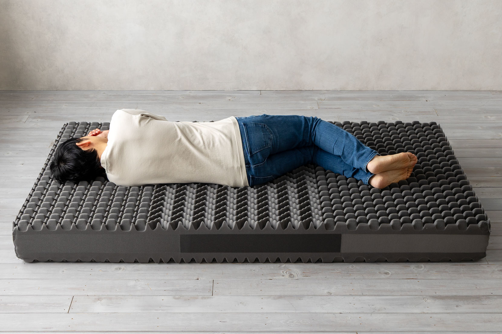 ラベルの指示のとおりに寝る