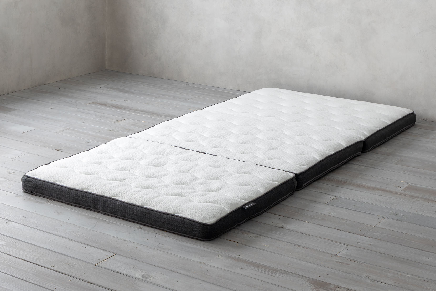 開封直後のNELLコイルフトン