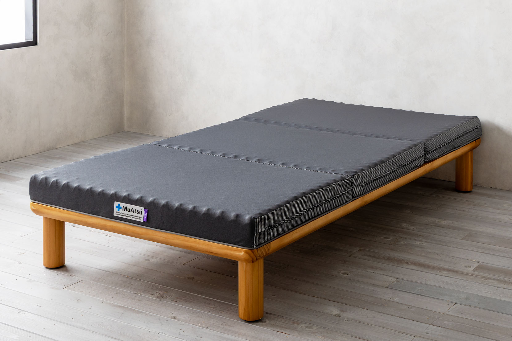 ベッドフレーム