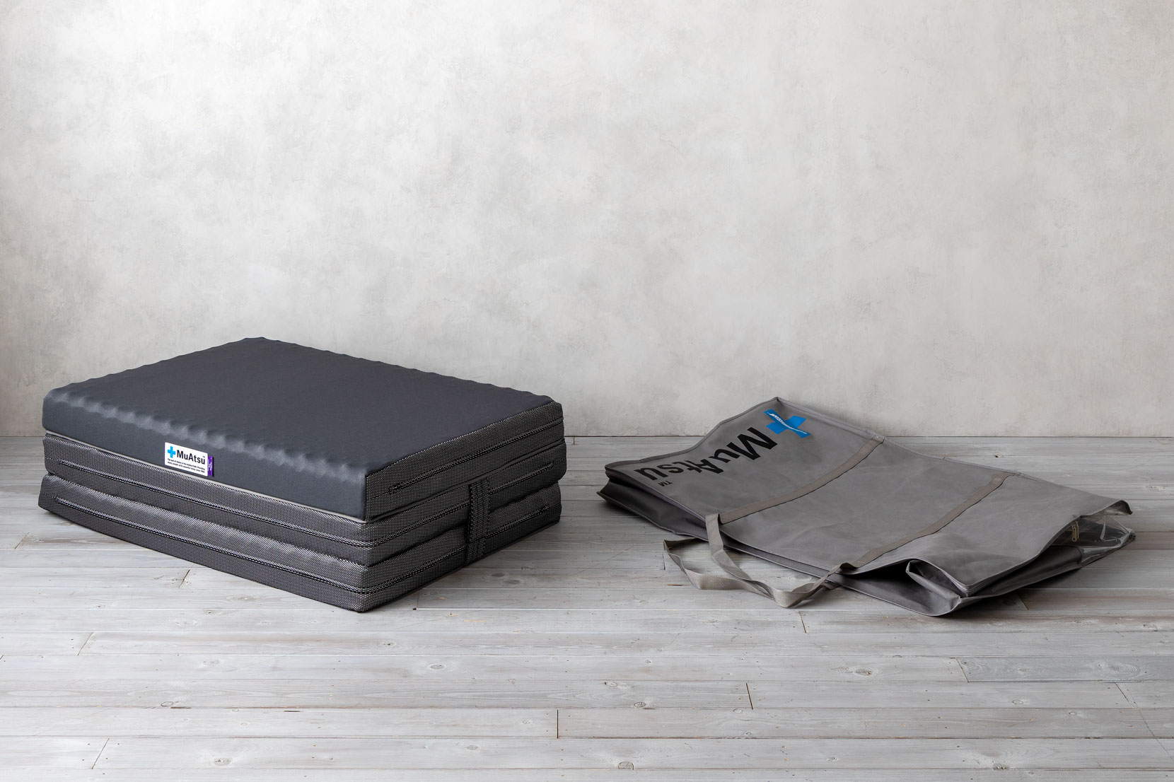 マットレス本体と収納ケース