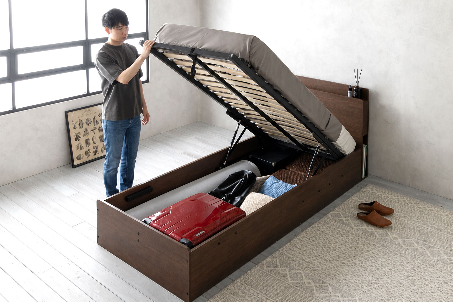 「チェストベッド、跳ね上げ式ベッド」＋「薄型マットレス（専用）」